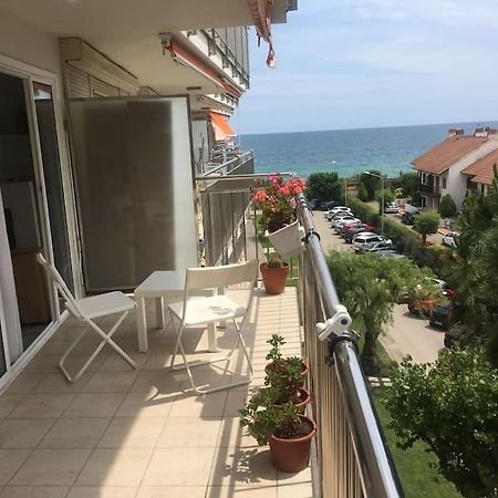 Precioso Apartamento En La Playa Barcelona Cabrera de Mar Dış mekan fotoğraf
