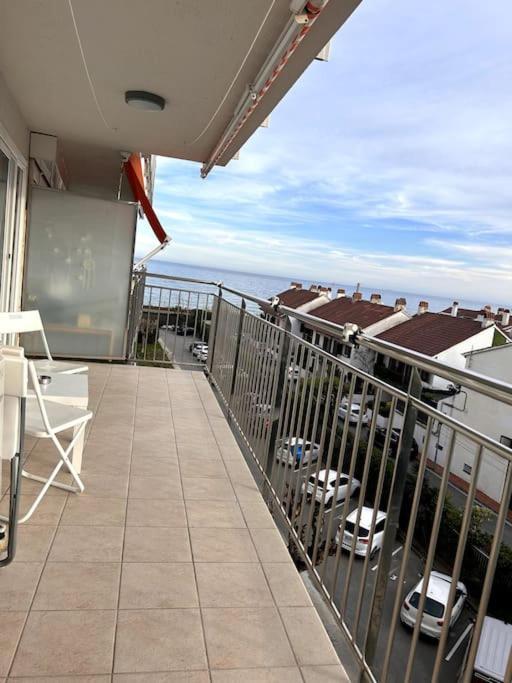 Precioso Apartamento En La Playa Barcelona Cabrera de Mar Dış mekan fotoğraf