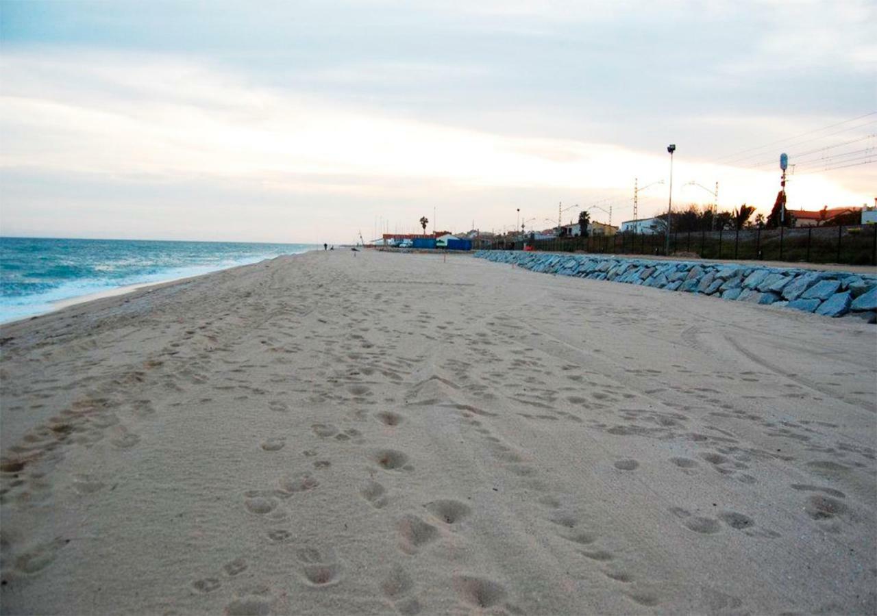 Precioso Apartamento En La Playa Barcelona Cabrera de Mar Dış mekan fotoğraf